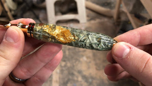 Shredded US Money & Gold Leaf Pen Blank